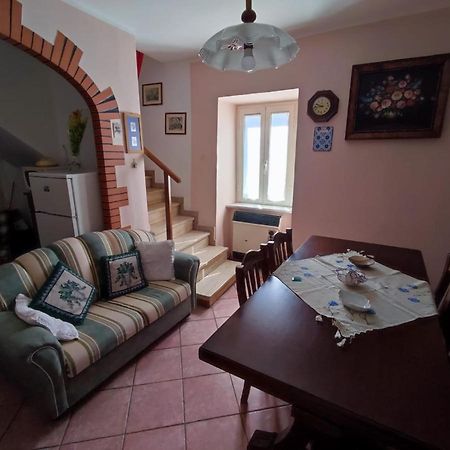 Casa Vacanza Nonna Maria Calvi dellʼ Umbria Eksteriør bilde