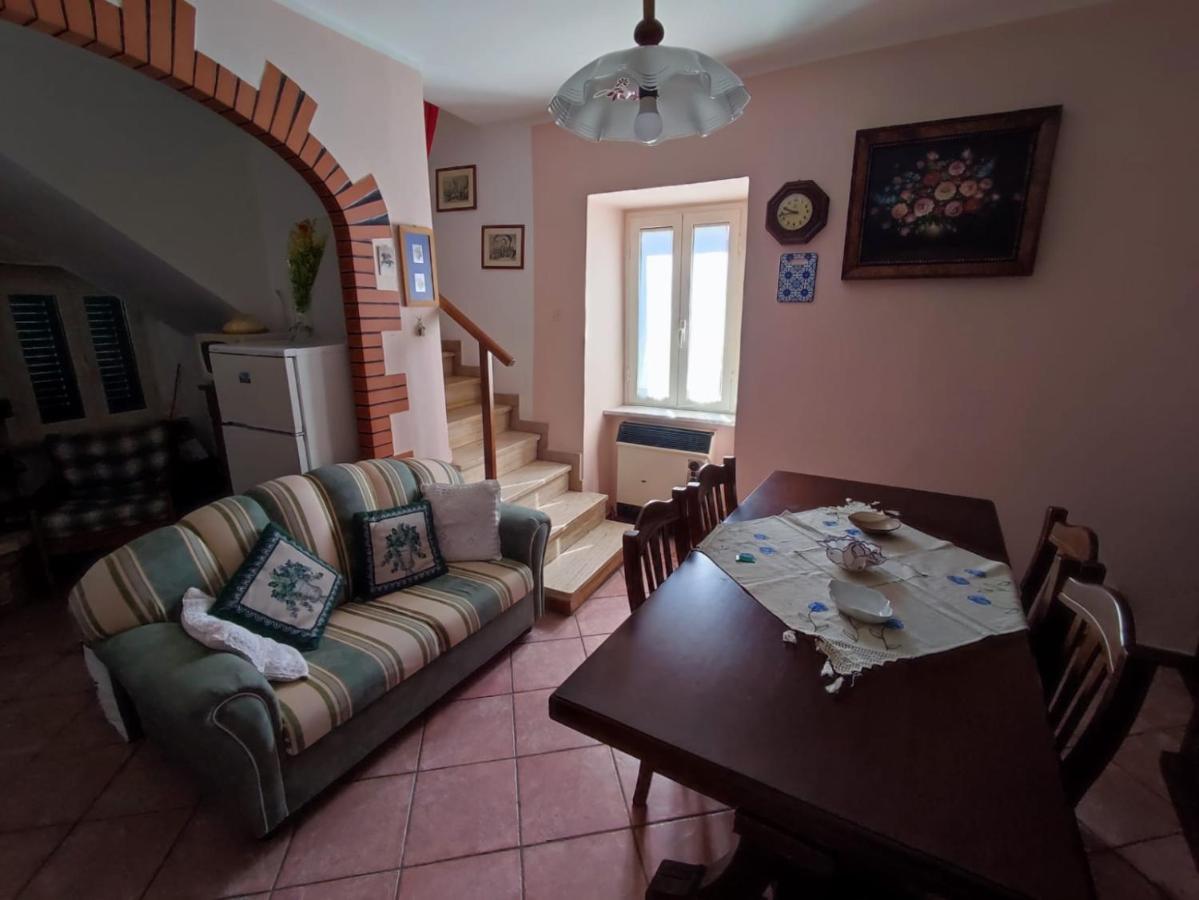 Casa Vacanza Nonna Maria Calvi dellʼ Umbria Eksteriør bilde
